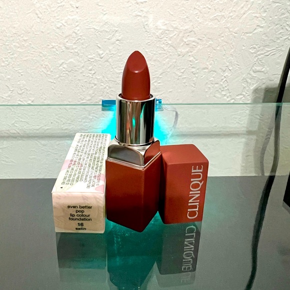 Clinique Other - Clinique Even Better Pop “Satin”